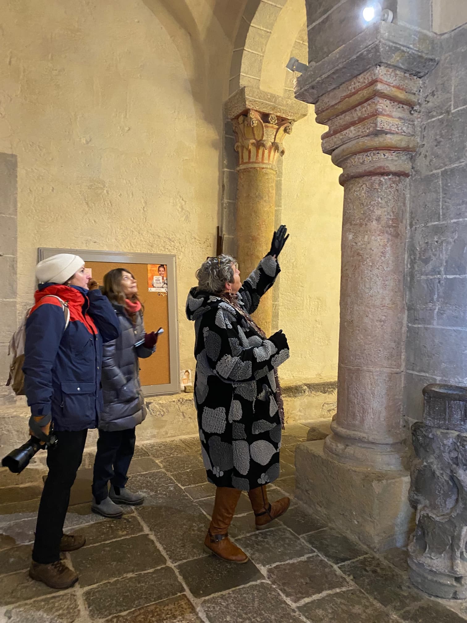Visite de l'église de Saint-Nectaire Visite de l'église de Saint-Nectaire